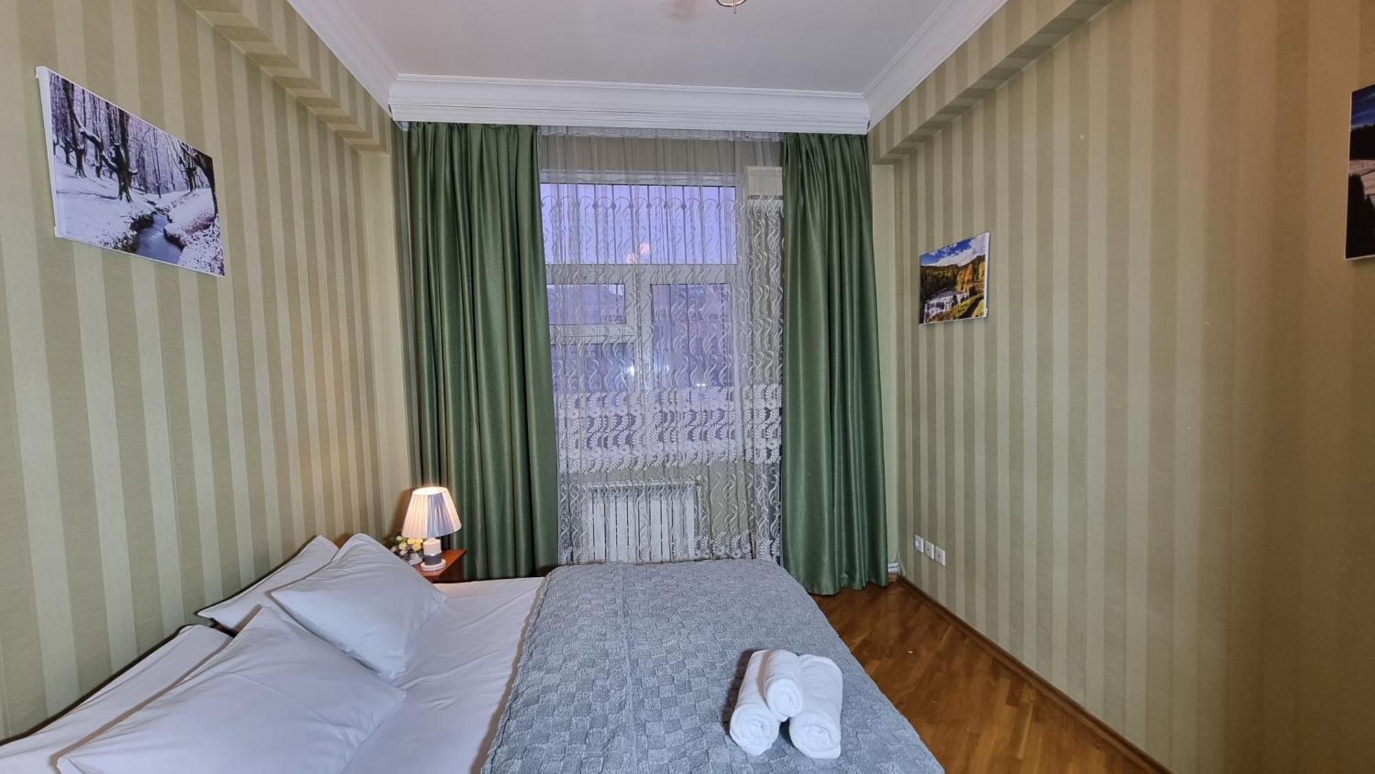 Mayden Family Apartment Баку Екстериор снимка